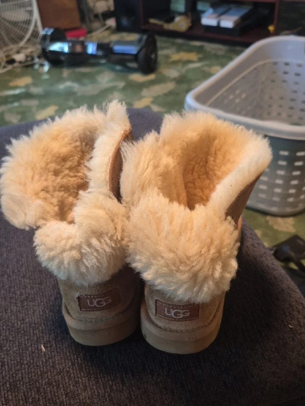 UGG Chestnut Suede Shearling-Lined Kids Winter Boots